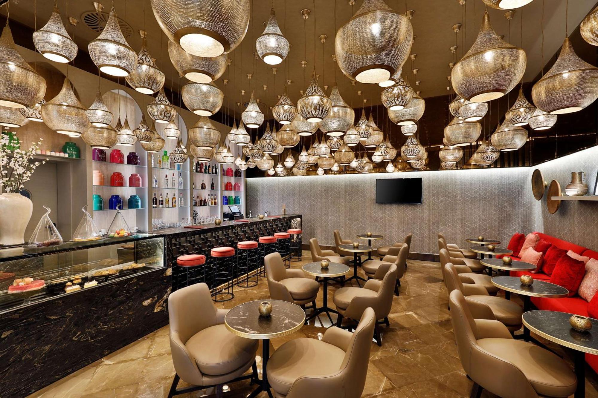 Hilton Tanger City Center Dış mekan fotoğraf The interior of the lounge